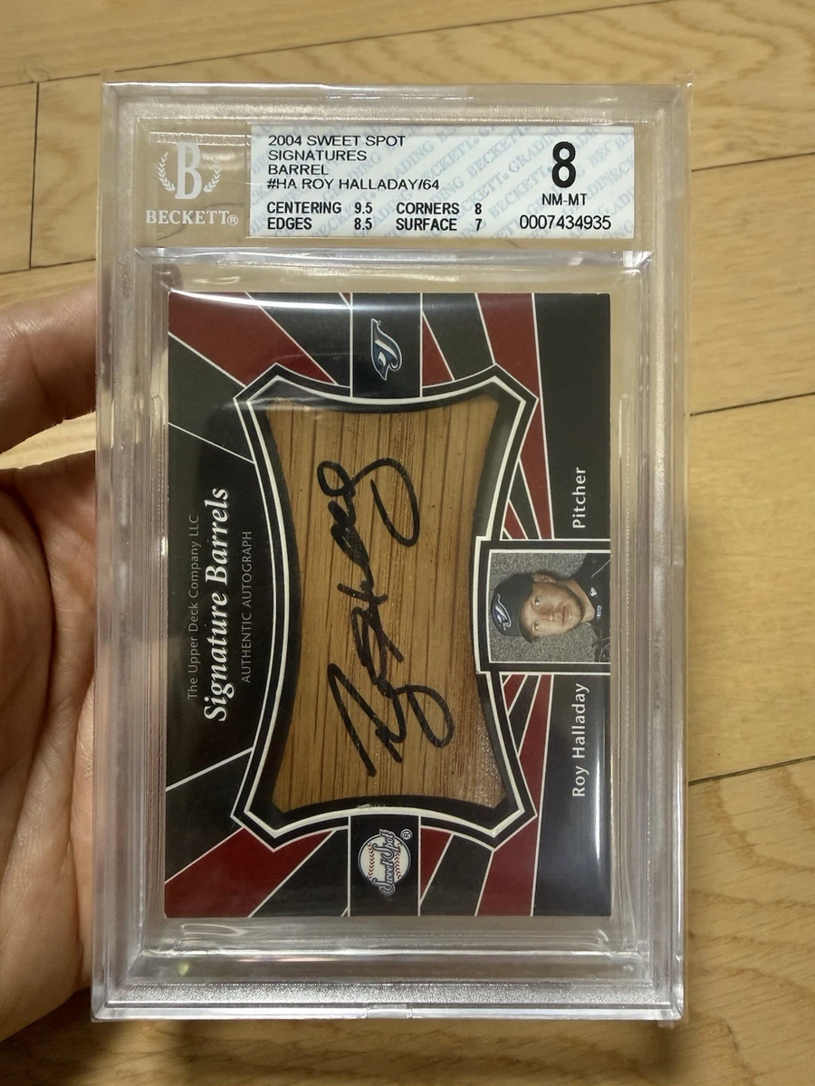 Roy Halladay Autographed Baseball Sports Trading Cards