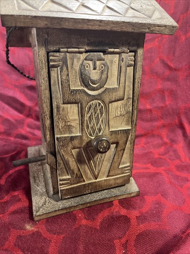 Unique Frog Design Carved Bird House Rustic Hand Carve Wood 10.5" -- 7271 - 第 8/9 張圖片
