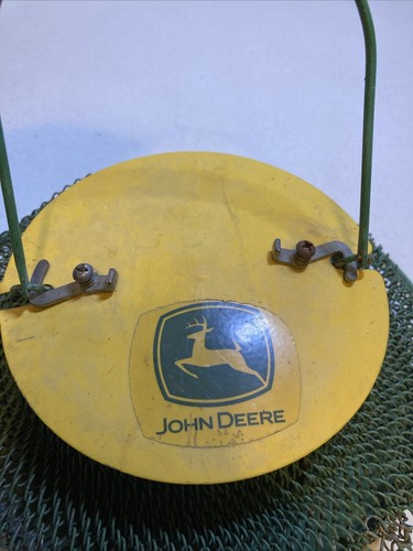 John Deere Mesh Collapsible Bird Feeder . B2 - Picture 7 of 9