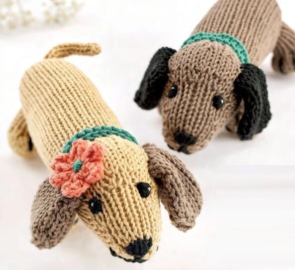 Photocopy Knitting Pattern - Dachshund Sausage Dog Soft Toy 20cm Long - 0363