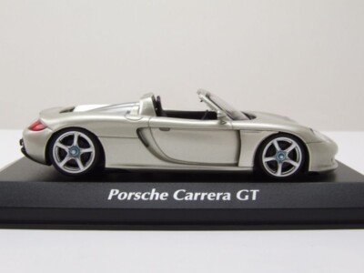 940062630 Maxichamps (Minichamps) Porsche Carrera GT Silver 1:43