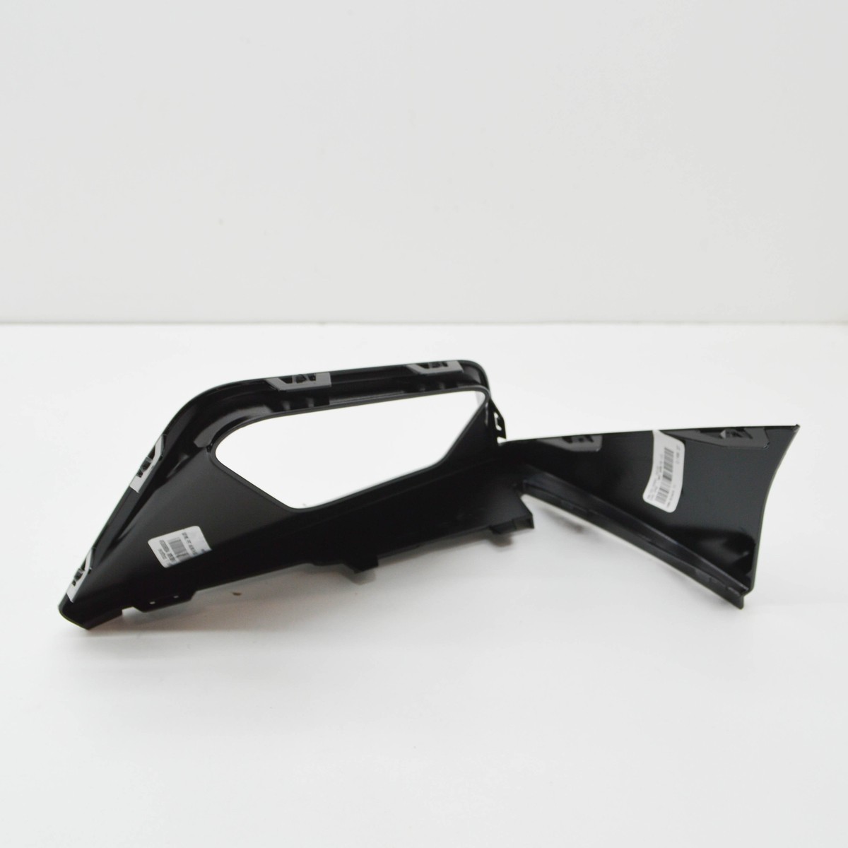 ラムー BMW X4 G02 Front M Right Air Inlet Finisher 51118081214