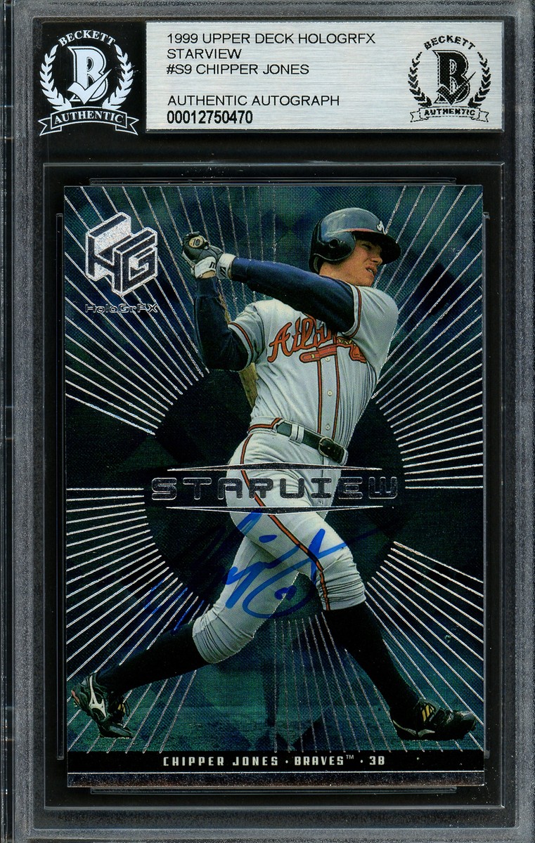 Chipper Jones Autographed 1999 UD HoloGRFX Starview Card Braves 