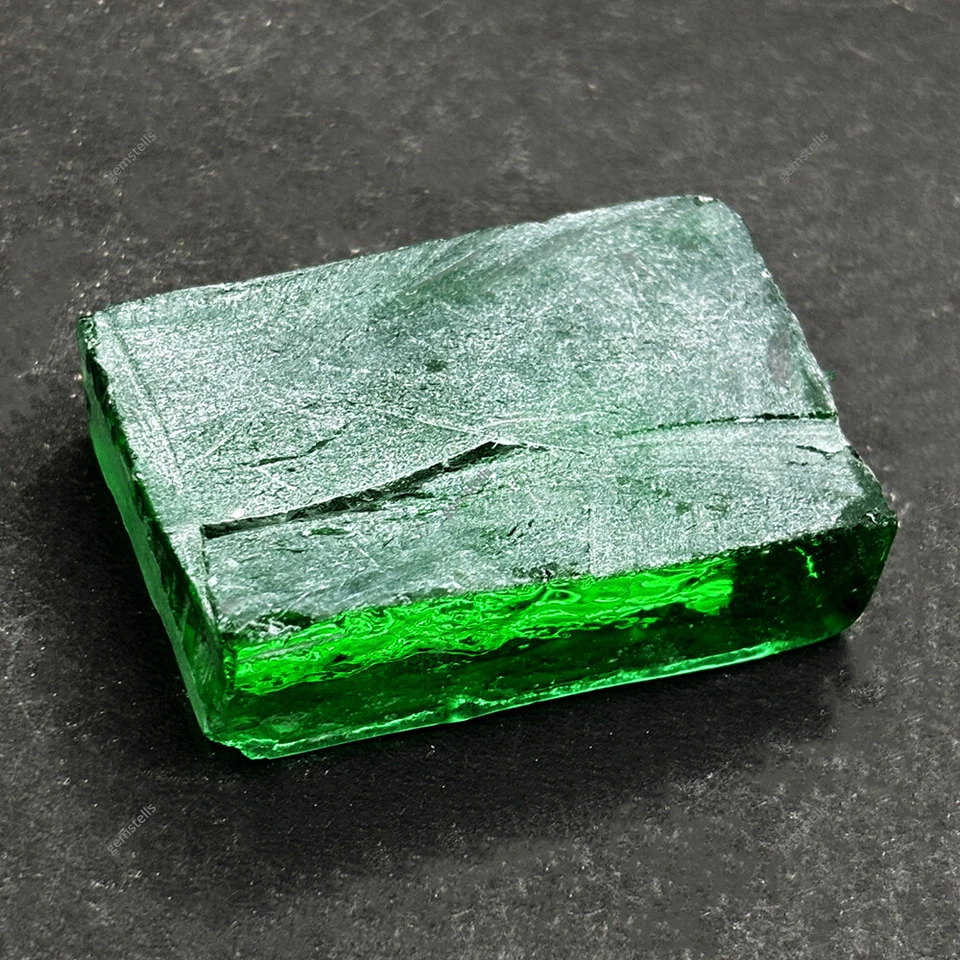 Lab Created Uncut Raw Rough Green Emerald 318.35 Ct Unique Gemstone Certified - Image 3 of 4