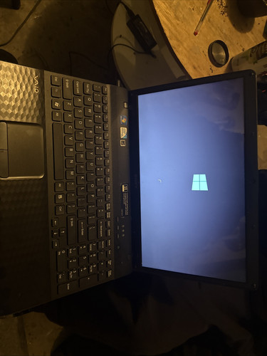 sony pcg-71912l With Mouse, Speakers, And Charger