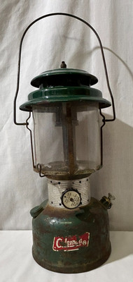 Coleman Moel 220F Green Camping Lantern Pyrex Globe 2 Mantle 220E5891