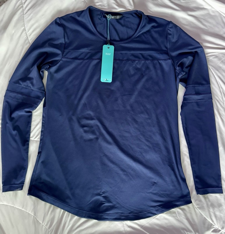 Womens levelwear verve tops NWT L