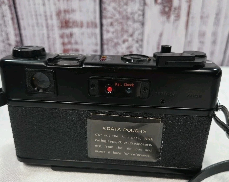 Yashica Electro 35 GT Rangefinder Film Camera |Yashinon -DX 45mm lens | Working| - Image 2 of 4