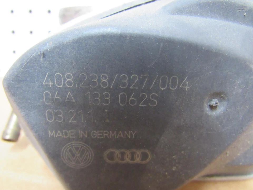 2004 VOLKSWAGEN BEETLE 2.0L Engine Throttle Body Control Unit 408238327004 OEM Foto 3 de 3