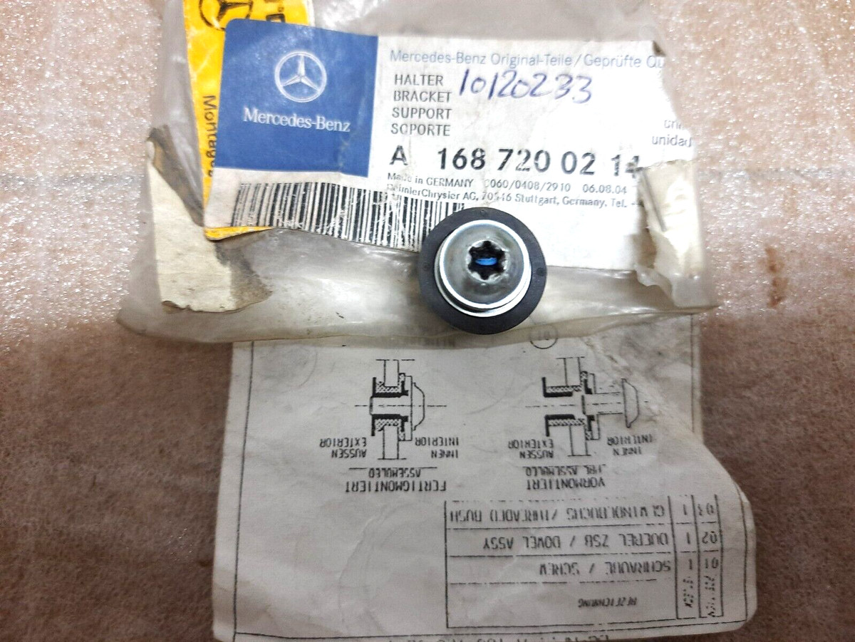 original Mercedes W168 Door Window Glass Holder Rubber Mount  