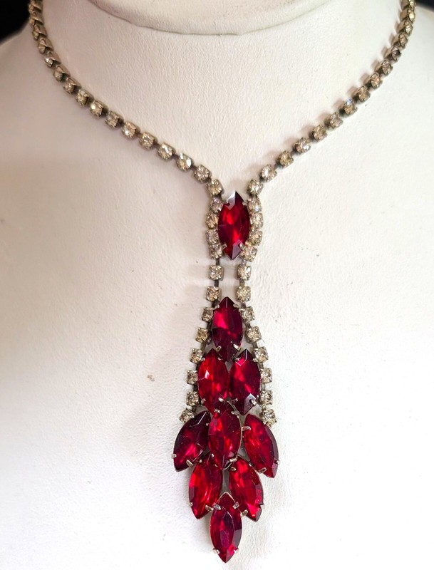 Vintage Rhinestone Drop Necklace 16" Statement Choker Red 3 1/4" Drop