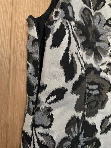 Brandneu mit Etikett ""Roman"" Anlass schwarz/cremefarben Multi-Glitzer-Kleid - Größe 18 - UVP £50 - 23/3 - Bild 7 von 9