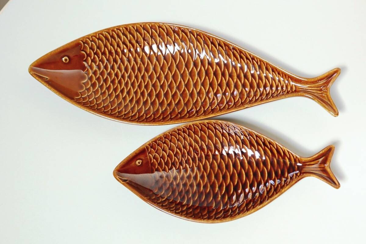 食器 ARABIA - Gustavsberg Fish plate gray small s-l400.jpg
