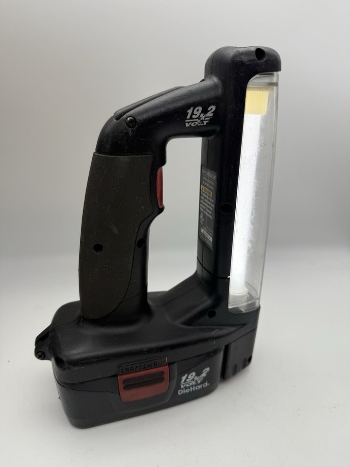 Lampe Fluorescente 24V Facom 777B.24PB - Éclairage Puissant Pour Atelier