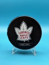 Toronto Maple Leafs/1933-1934 Arena Exclusive Nhl Hockey Puck ￼