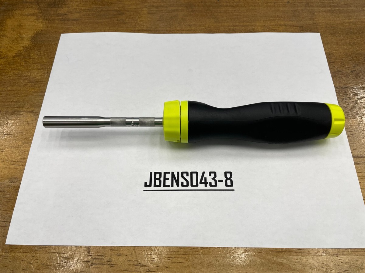 Snap-on Tools NEW HI-VIZ Soft Grip Ratcheting Screwdriver w/ Bits