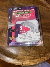 Intermatic Vacation Security Variable On/Off Timer TN711C 15 Amps 2 Settings New
