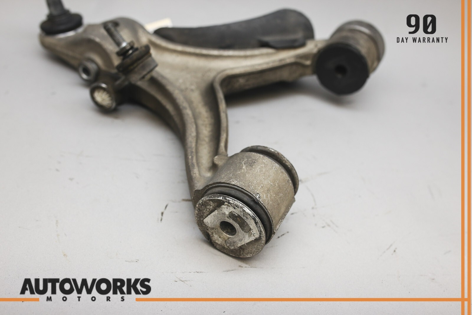 03-10 Maserati Quattroporte M139 Front Right Side Lower Control Arm 3206581 OEM
