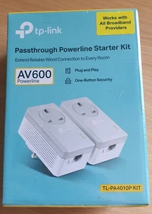 TP-LINK AV600 Powerline Adapter with AC Pass Through Starter Kit (TL-PA4010PKIT)