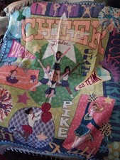 Vintage 100 % Cotton Tapestry Cheer Dorm Throw 70 x 46 in Made in USA Bed Sofa