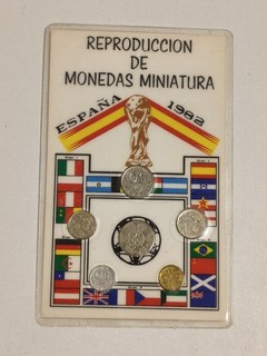 Reproducción de monedas miniatura España 1982