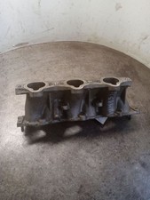 2007-2009 Hyundai Santa Fe Intake Manifold 2.7l Automatic Oem 1058364 2007-2009 Hyundai Santa Fe Intake Manifold 2.7l Automatic Oem 1058364