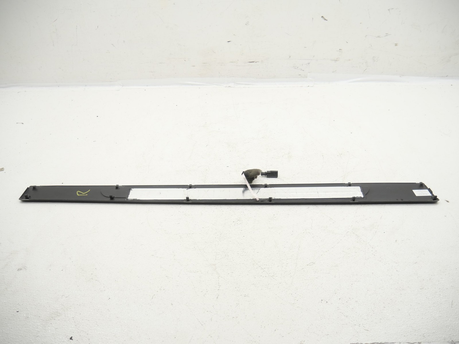 Audi R8 Plus Spyder 2017-2018 Front Right Sill cover P/N 4S0853372