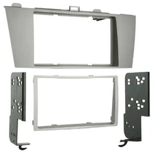 Metra 95-8212 Toyota Solara 2004-08 Car Stereo Dash Kit