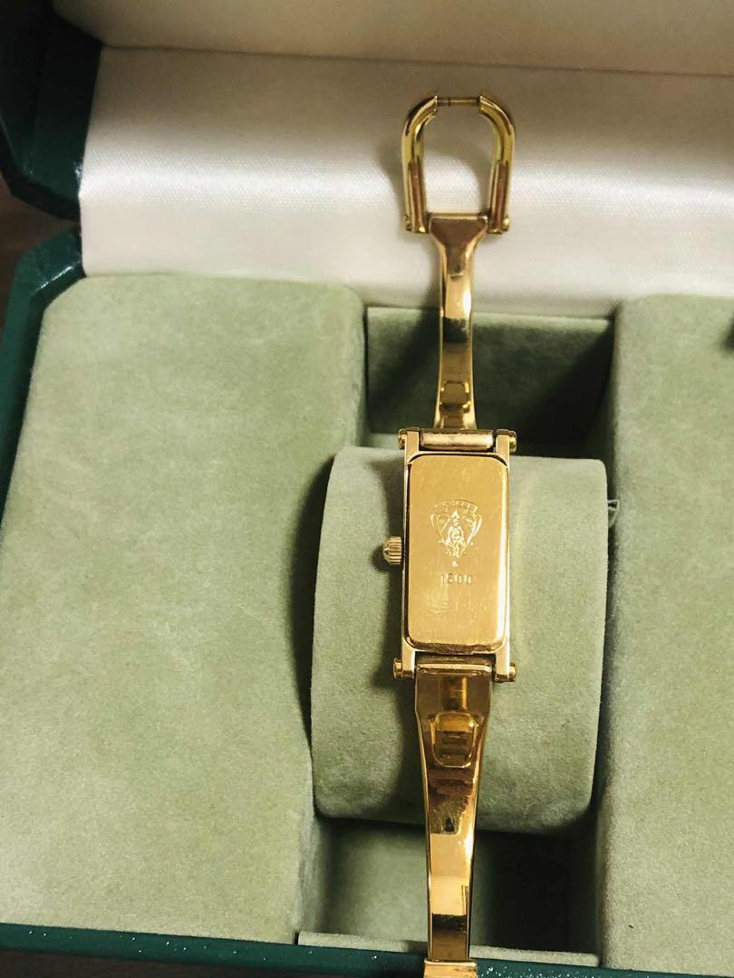 GUCCI 1500L Watch Gold Dial Swiss Rectangle Womens Watch