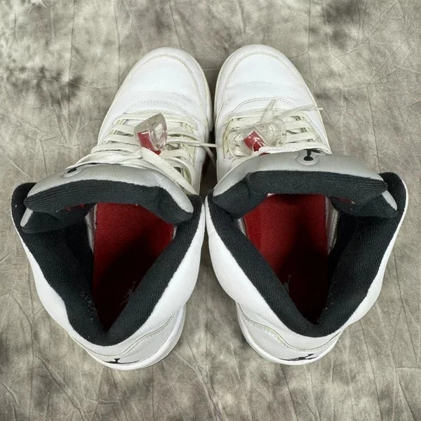 Nike Air Jordan 5 Retro X Supreme Blanco 824371-101 Para hombres US9.5 Sin Caja Bueno -2 Foto 2 de 4