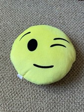 Linda almohada emoji guiño amarillo peluche animal de peluche cara sonriente 12 pulgadas felpa