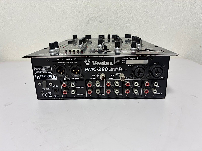 Vestax PMC-280 DJミキサー 4チャンネル 通電 音出OK VESTAX PMC-280 DJ MIXER WITH EFFECTS VOCODER Confirmed Operation