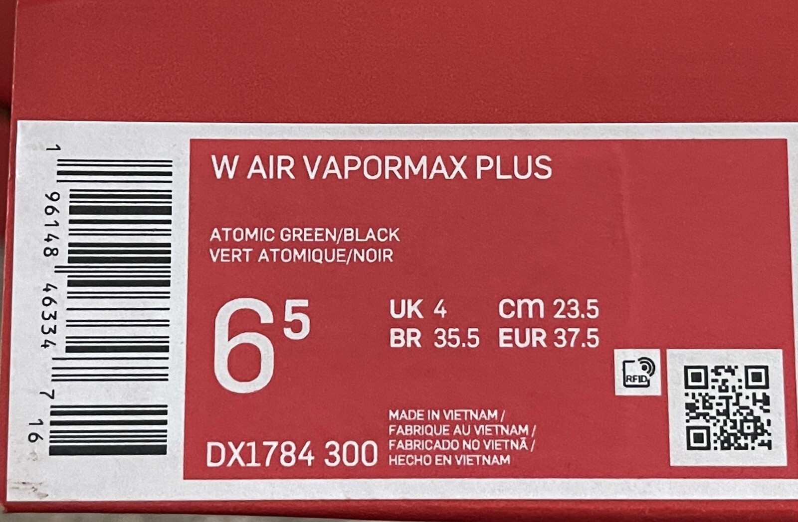 NIKE WOMENS AIR VAPORMAX PLUS ATOMIC GRREN-BLACK SZ 6.5 [DX1784 300]