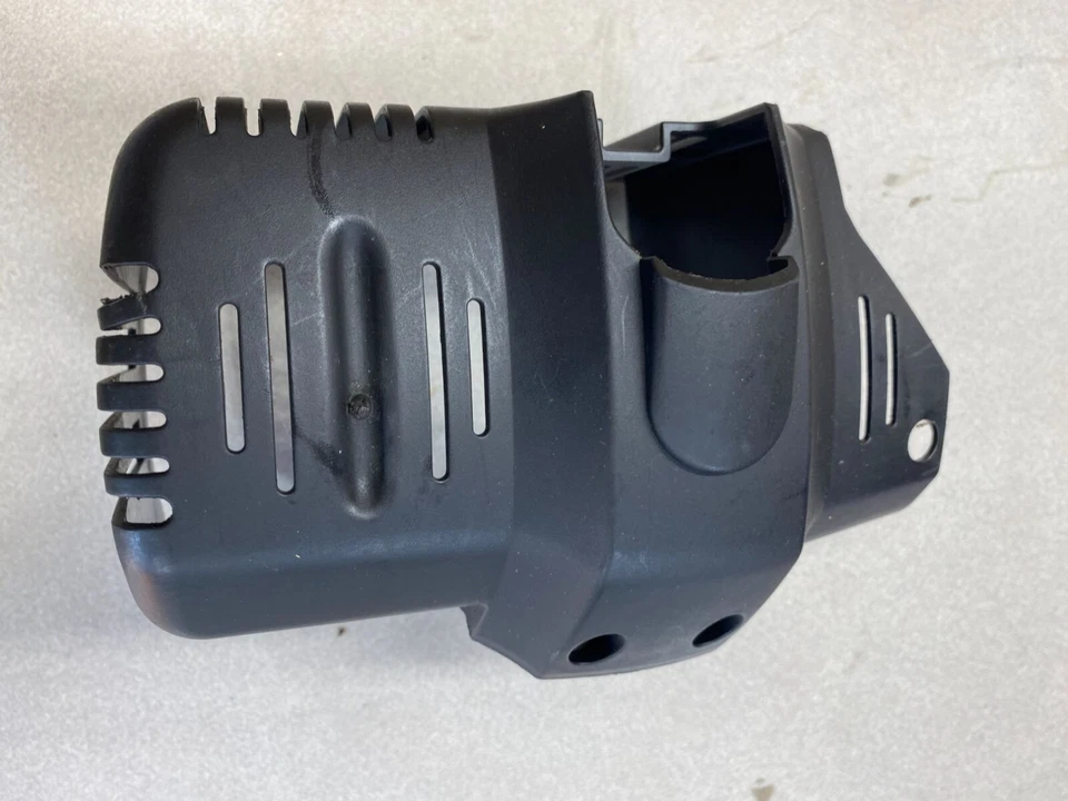 MTD PRO 4 Cycle 26.2cc Gas String Trimmer Engine Shroud USED - Image 2 of 4