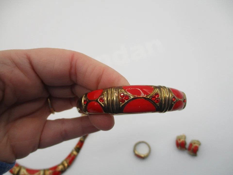 DE COLECCIÓN ESMALTE ROJO RENACIMIENTO EGIPCIO GARGANTILLA COLLAR PULSERA PENDIENTES ANILLO PARURE Foto 4 de 4