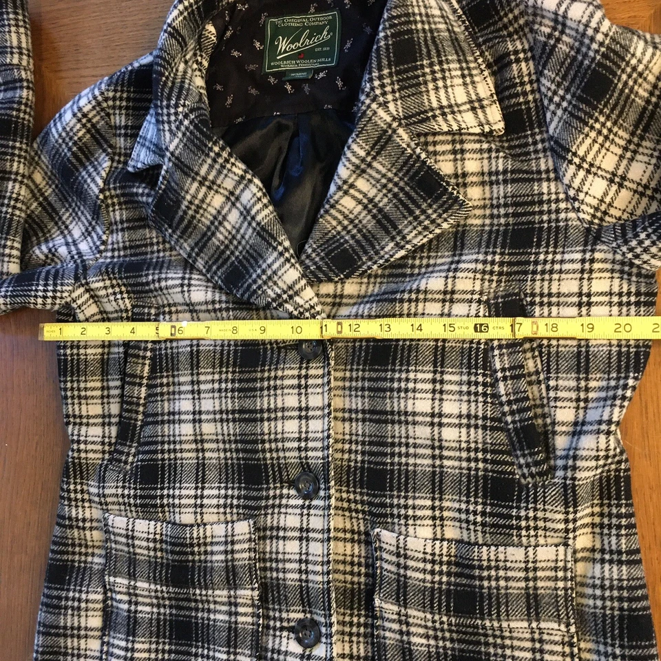 Casaco feminino WOOLRICH médio preto branco xadrez peito duplo lã ervilha excelente estado usado! - Imagem 3 de 4