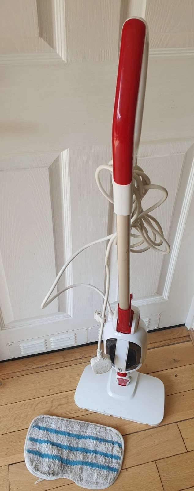 Goblin GSM401R Upright Multifunction 9 in 1 Steam Mop, 1300W in White & Red