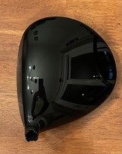 TITLEIST TSR2 Driver Head Only 10° Loft Right Handed EXCELLENT