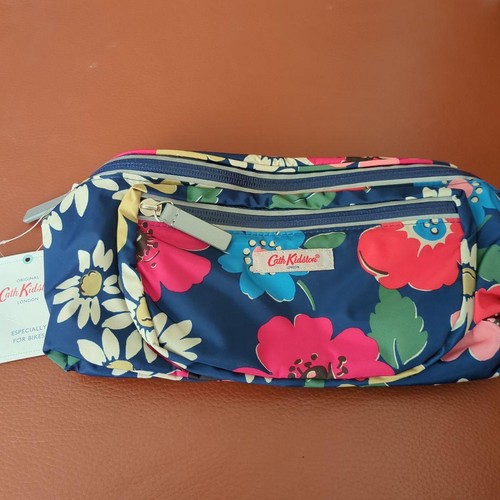 Cath Kidston Navy Floral Body Bag Multicolor Specially For Bikes Tracking New - Picture 6 of 15
