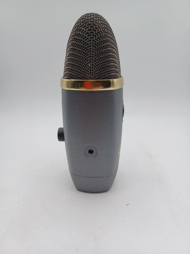 Blue World Of Warcraft Microphone. Tested, Working. - Image 4 of 4