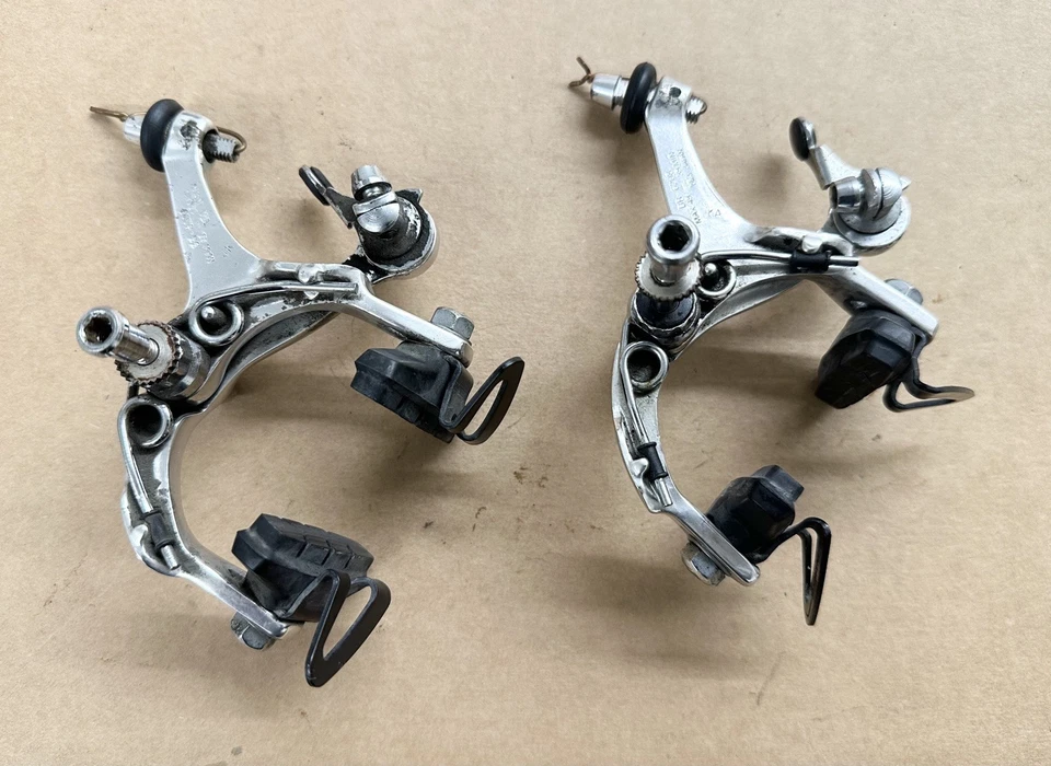 Vintage Shimano 600 BR-6208 Brake Set 49max 39min 700c - Image 3 of 4