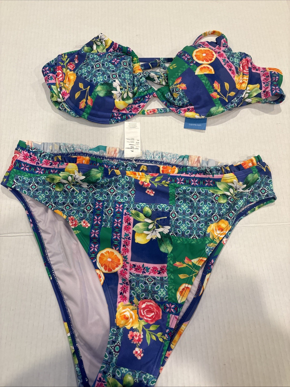NWT Cupshe 2 Piece Swimsuit W/underwire  Size XL  Boho 👙