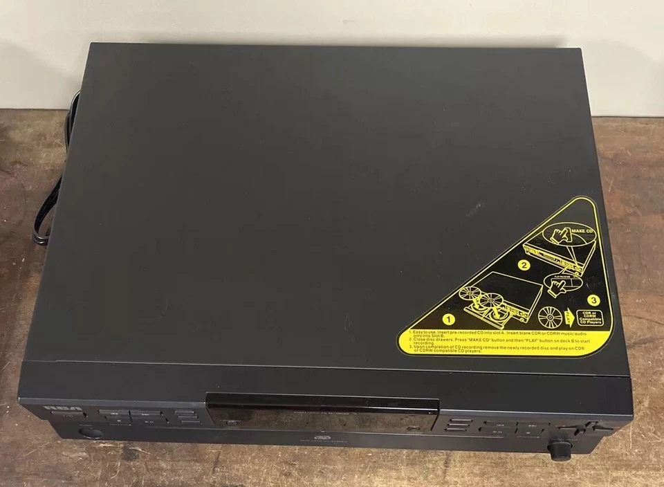 RCA Model CDRW120 Audio CD/CD-RW Recorder Twin Loading System UNTESTED - Image 2 of 4
