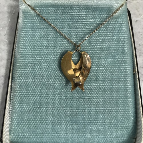 VTG Gold Plated Cultured Pearls By Imperial Necklace Leaf Abstract Pendant - Picture 2 of 6