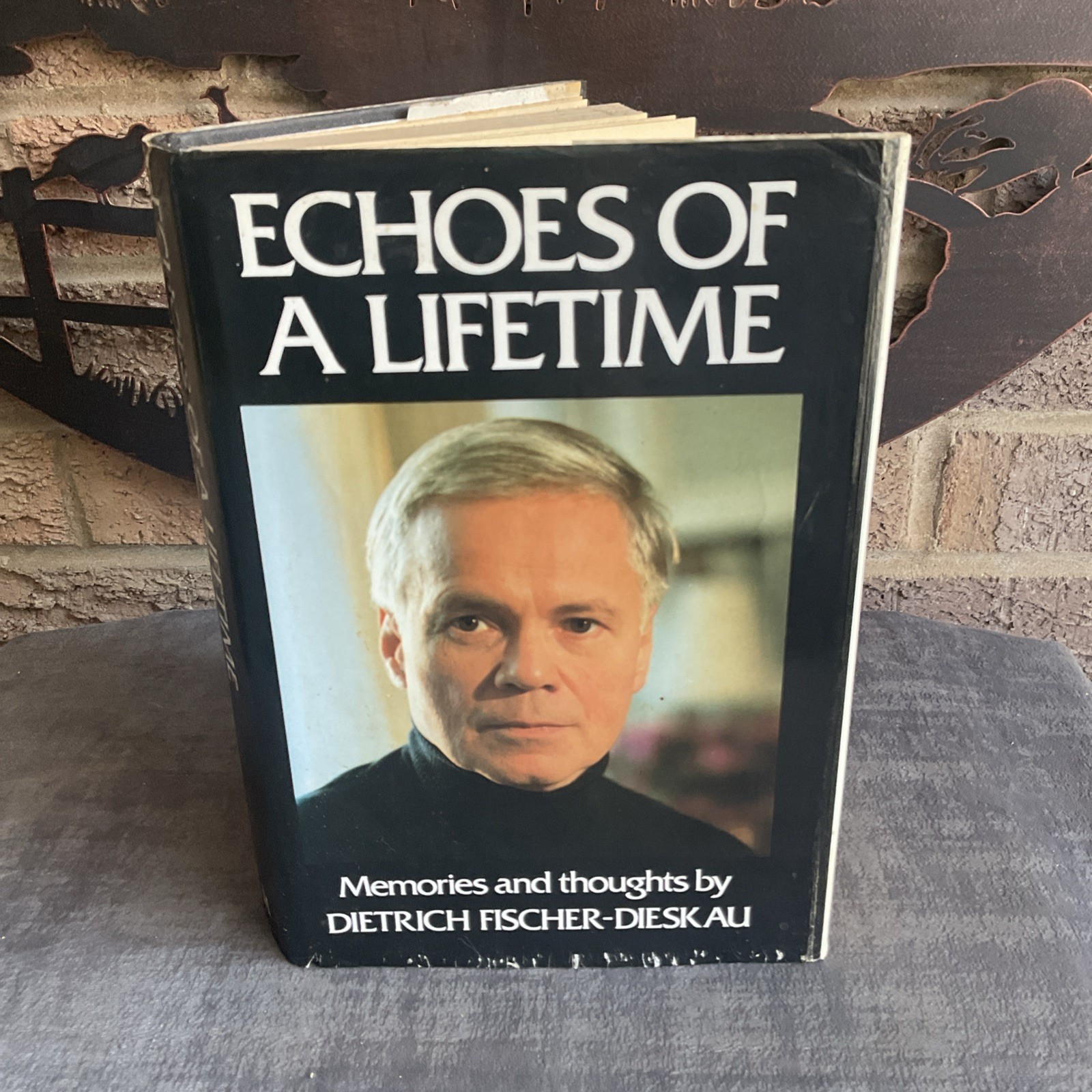 Echoes Of A Lifetime Signed By Dietrich Fischer-Dieskau HB DJ 1989 1st Ed