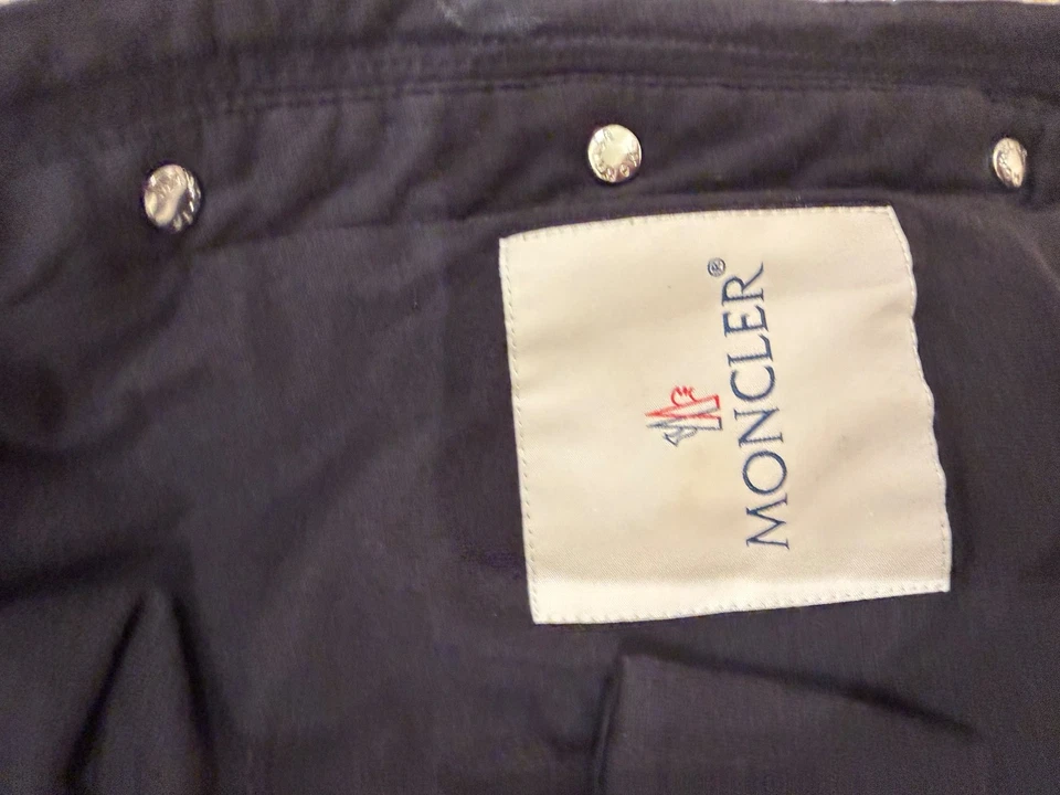 Куртка для девочки Moncler 3Y темно-синий - Изображение 4 из 4