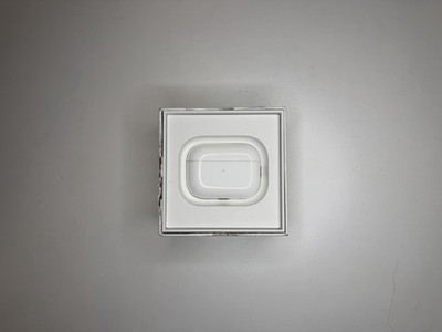 Apple AirPods Pro 2. Generation - NUR LADECASE - mit MagSafe