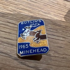 Butlins Minehead 1965 - Collectable Vintage Enamel and Silver Pin Badge - Scarce