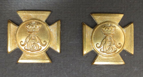 The Wiltshire Regiment British WORLD WAR 2 collar badge pair
