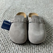 BRAND NEW Clogs